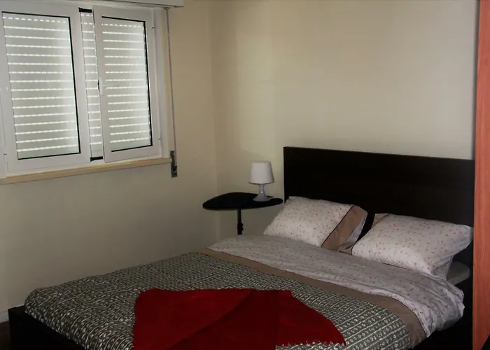 Microrent Pensión Braga