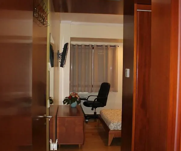 Pensión Microrent *